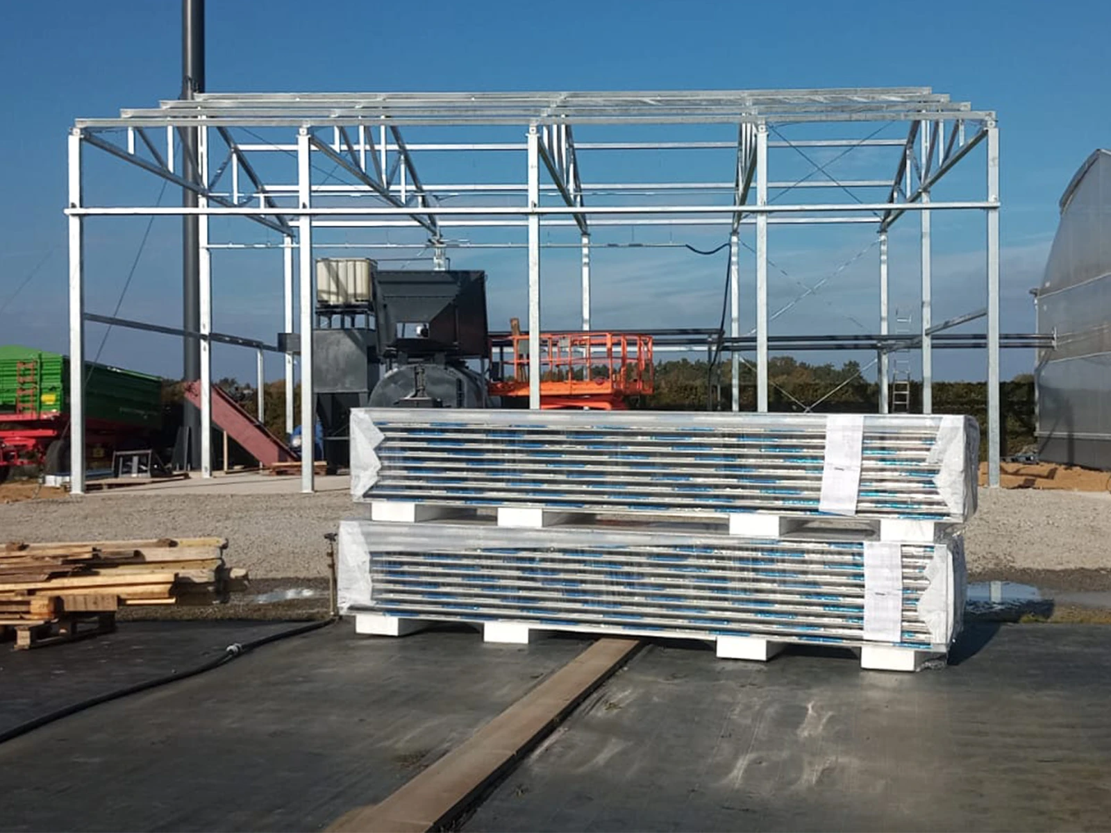 Halle industrielle Brasparts