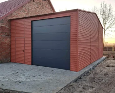Halle en acier 6×8.5 m Double pente Marron clair