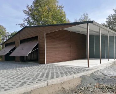 Garage en tôle double 8×6 m avec auvent 3 m Double pente Effet bois