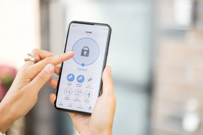 Systèmes de sécurité intelligents pour les garages